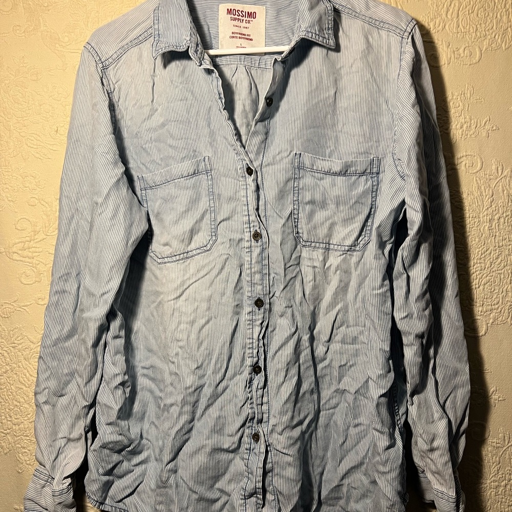 Mossimo Supply Co. Light Blue Casual Button Down Shirt